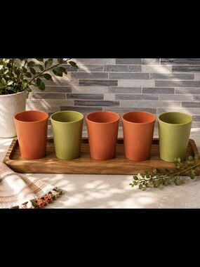 Tupperware  Tumblers in Orange and Olive (Set of 5)
